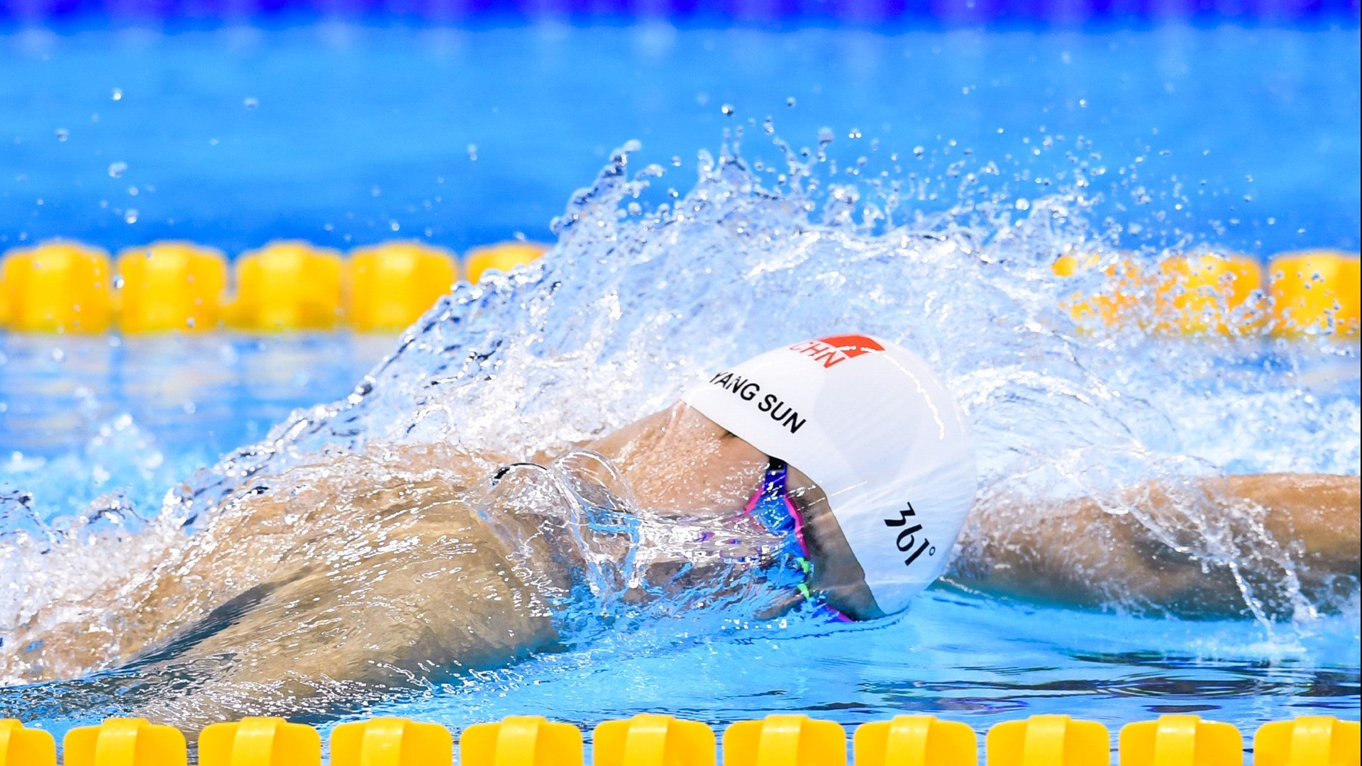 唐纳德·高尔的出色表现帮助袋鼠队屡屡领先对手，唐纳德古尔德