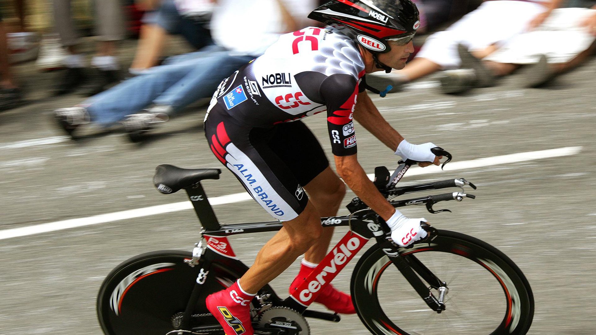 爱游戏app-“法甲豪门鏖战，冠军归属难料”，法甲为何没有豪门俱乐部